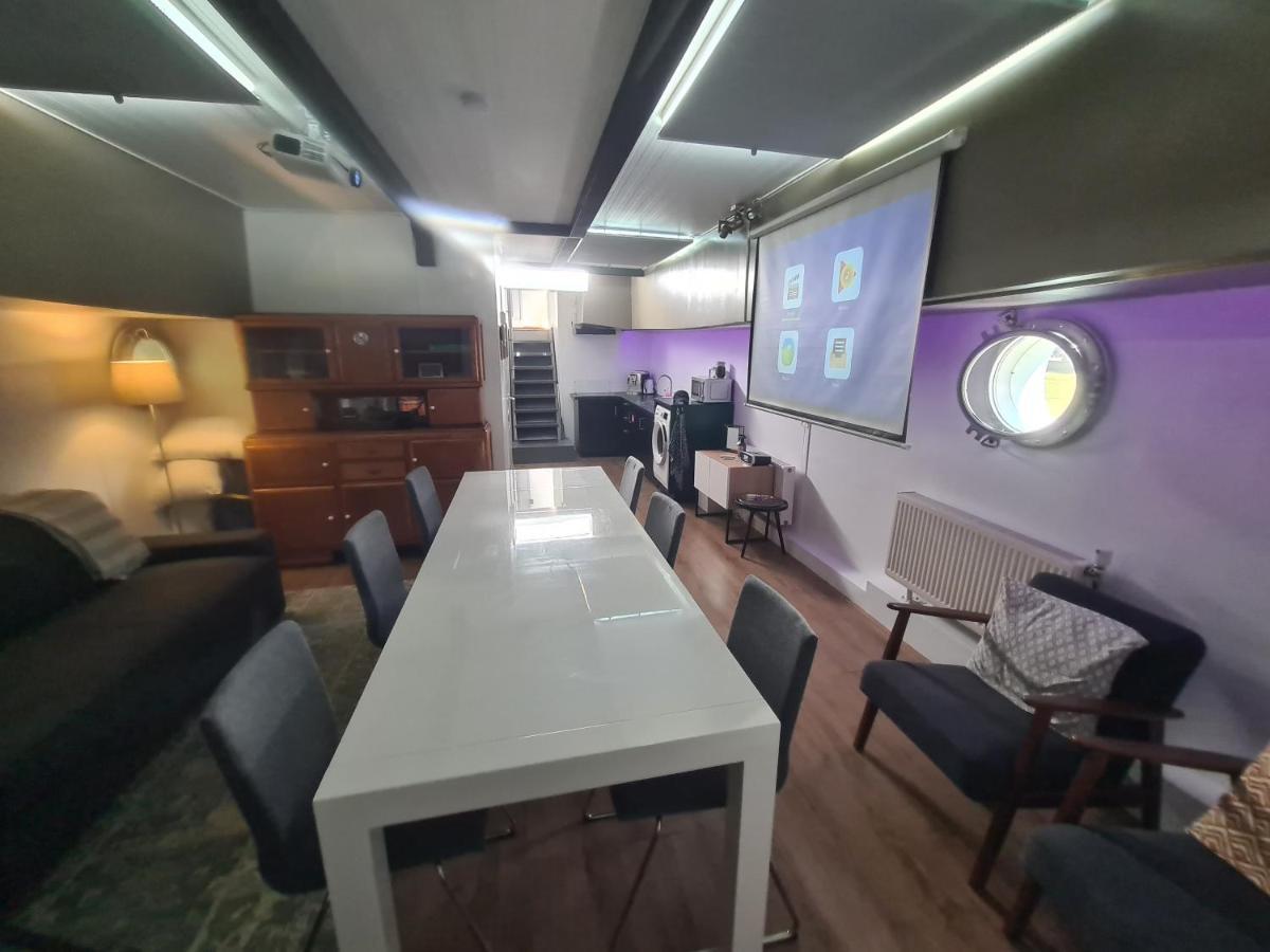מלון רוטרדם De Coaster & Aquarium Ponton מראה חיצוני תמונה